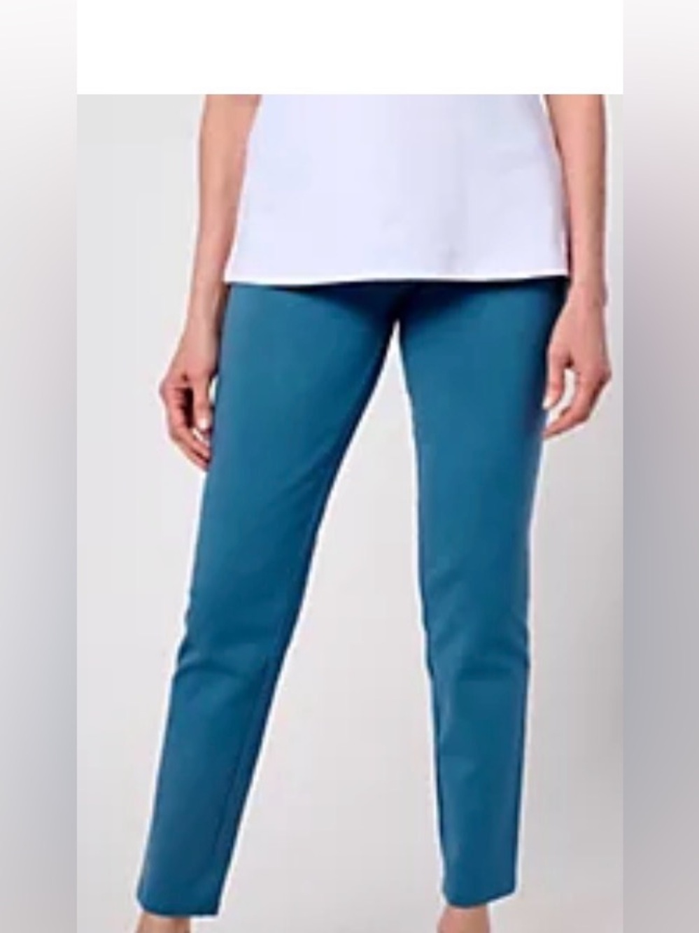 Women with Control Tummy Control 86/14 Petite Slim Leg Pants